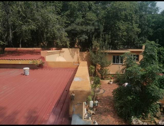 4 BEDROOM HOUSE FOR SALE IN FLORAUNA